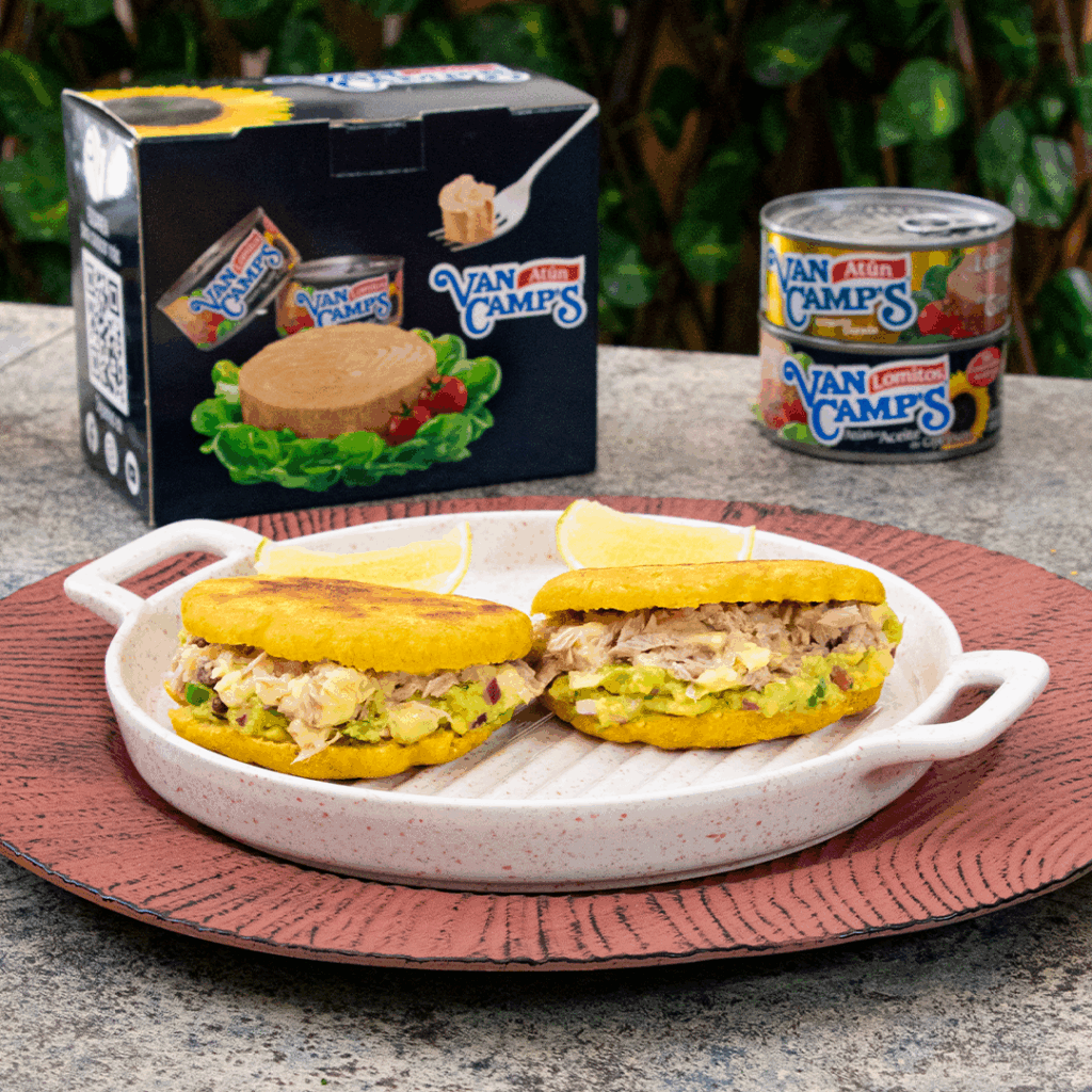 arepas-de-maduro-con-atun