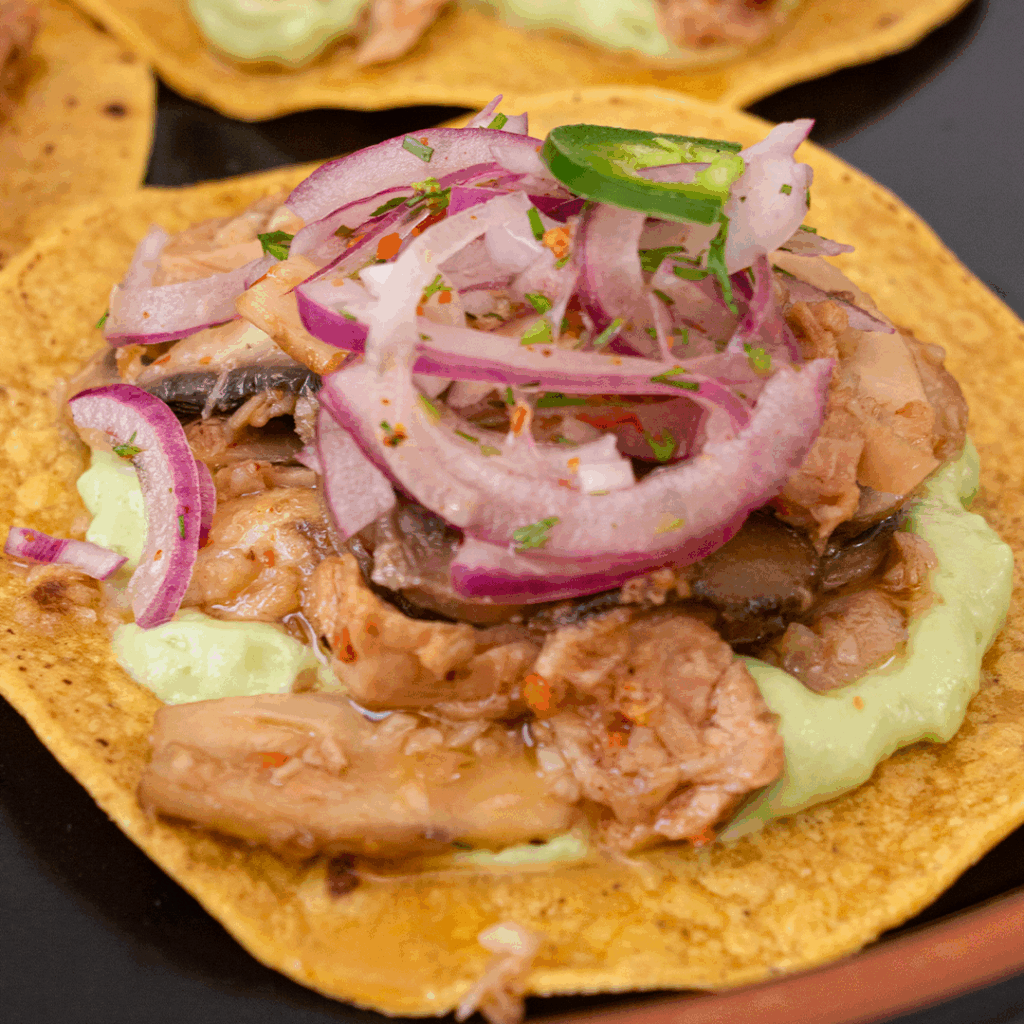 tostadas-con-atun-y-champiñones