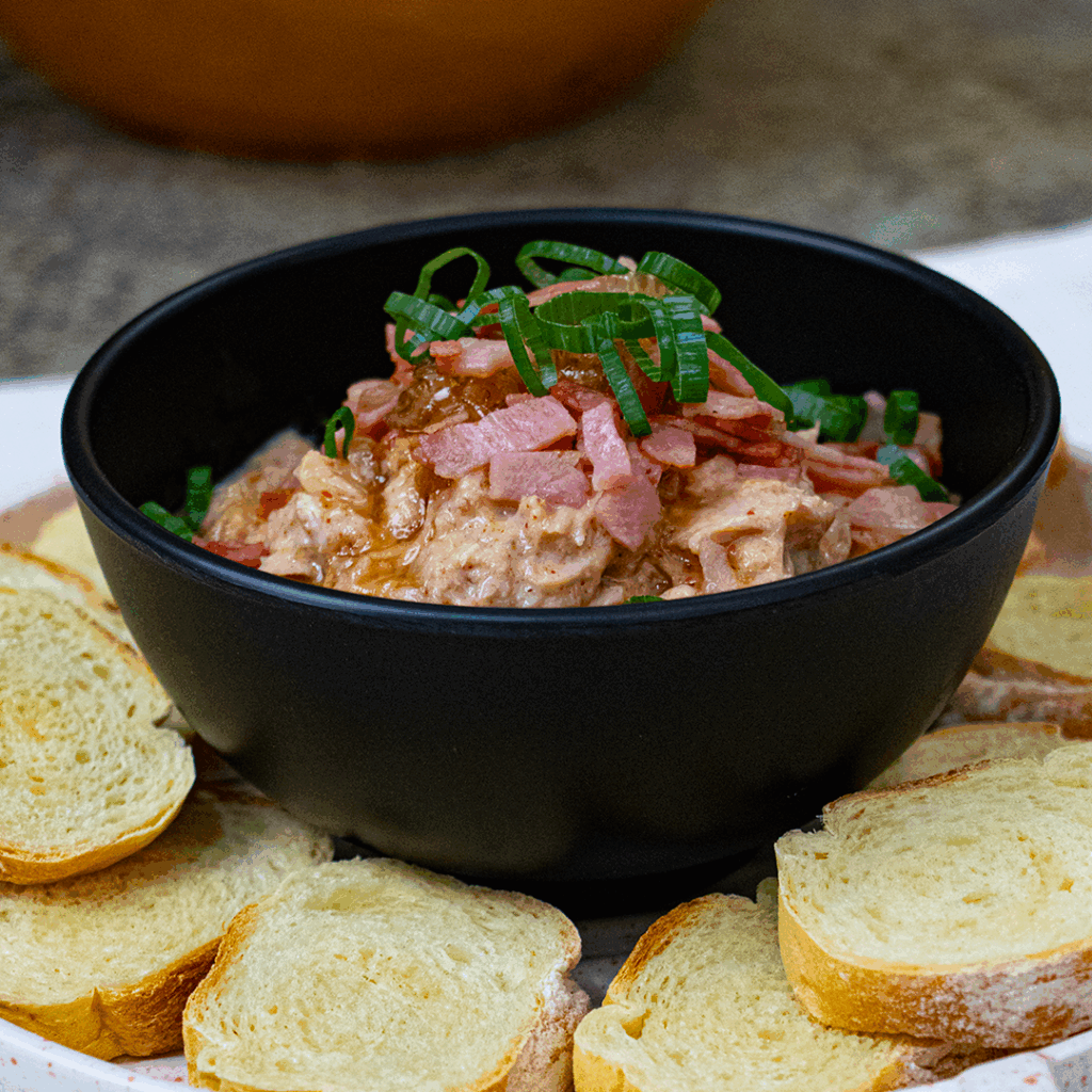 dip-de-atun-con-cebolla-caramelizada