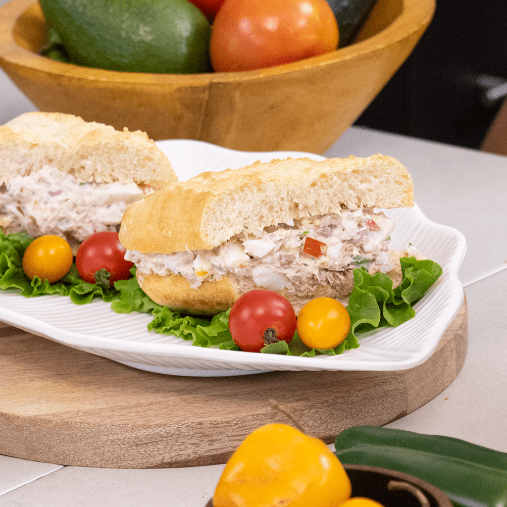 sandwich-de-atun-huevo-y-tocino