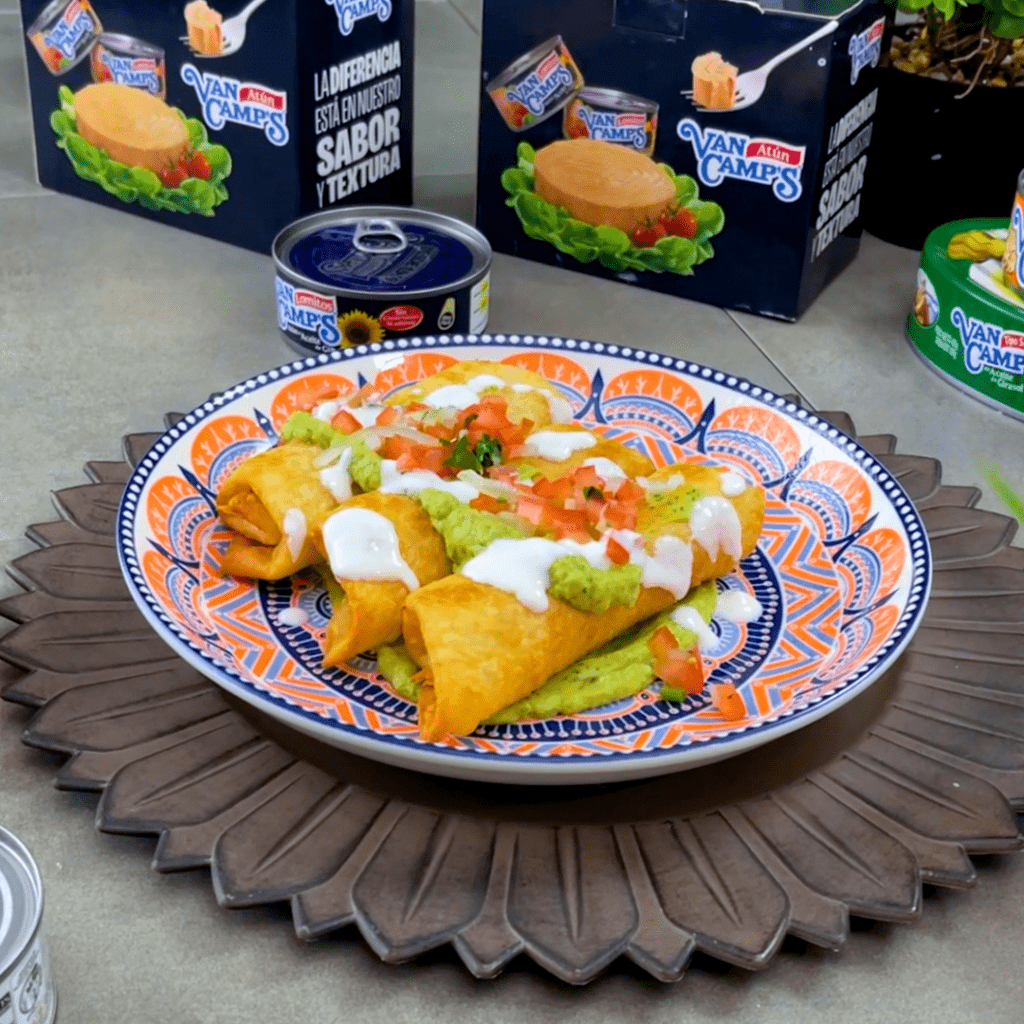 flautas-ahogadas-con-atún